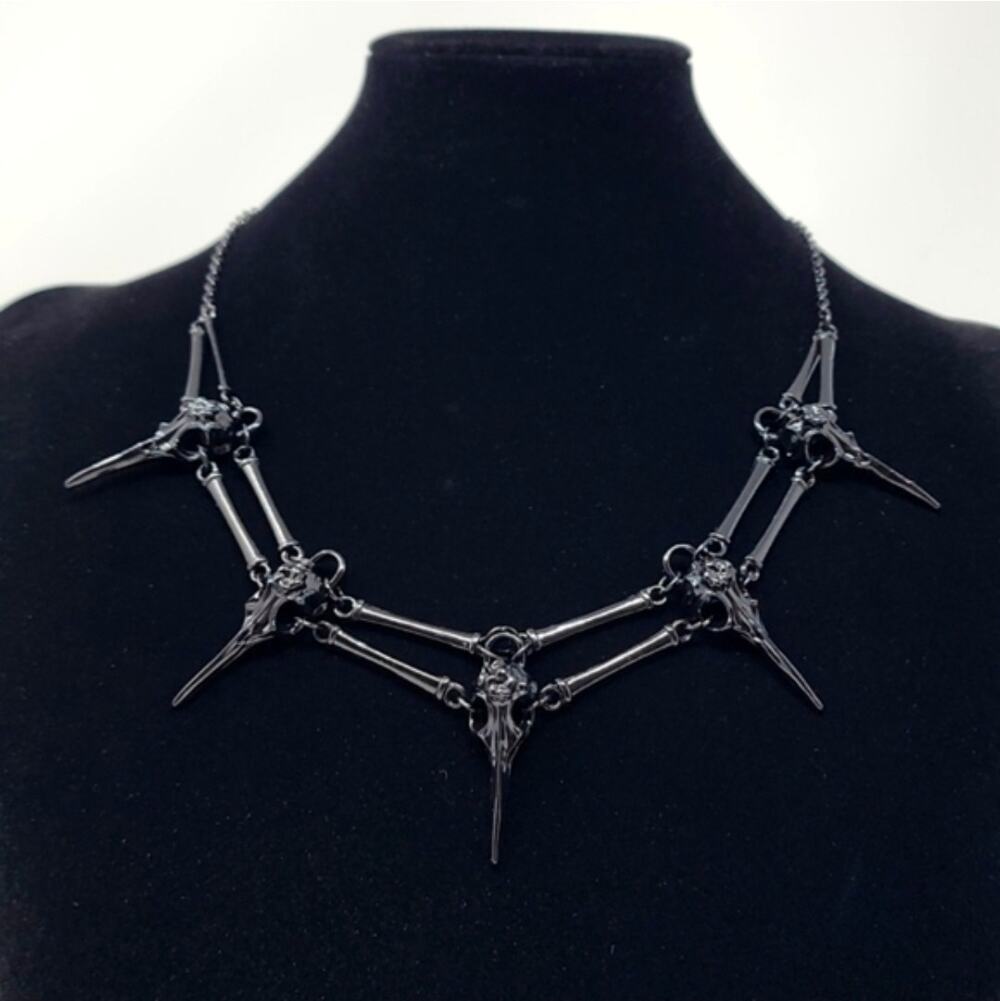 Ravens Descent Black Raven Bird Skull Spike Necklace